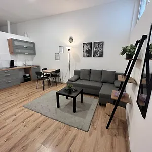 Apartment 10c 40qm Wi-fi Free Parking Calm Back House